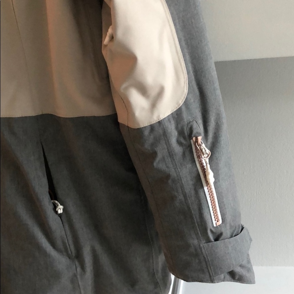 Sweaty Betty Uphill Ski Jacket - Picture 7 of 12